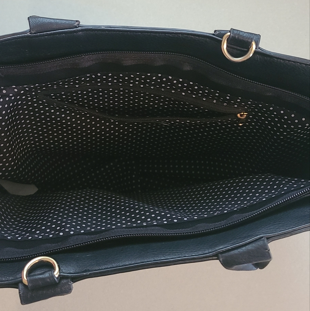 Call it Spring Purse - Picture 4 of 9